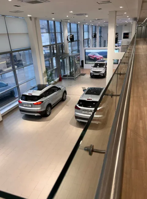 Favorit Motors МКАД GEELY