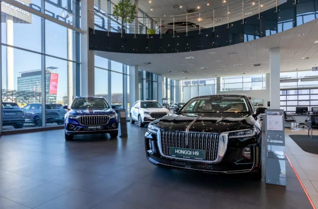 Hongqi Мэйджор Север