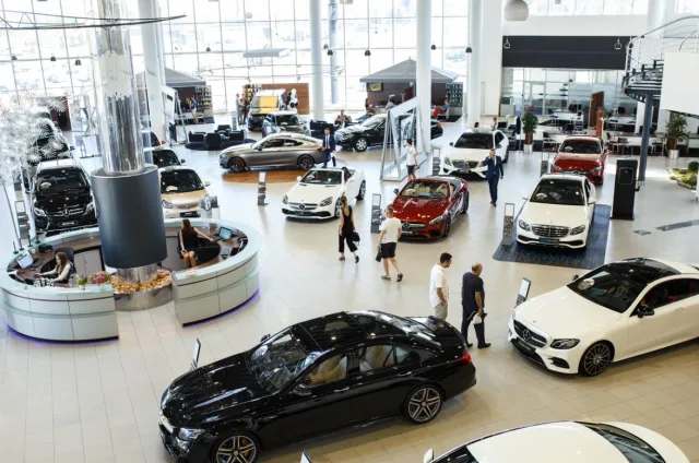 Панавто запад, Mercedes-Benz