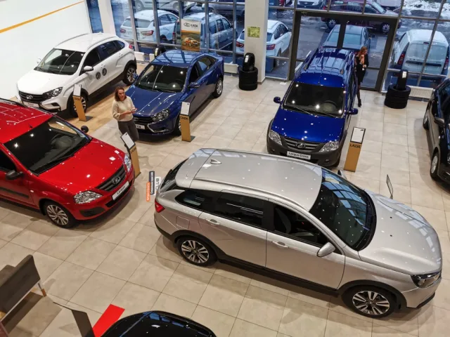 Прагматика Парнас Lada