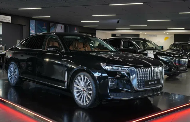 Hongqi Авангард