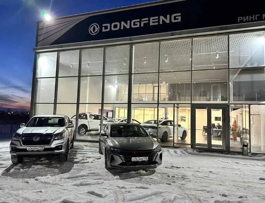 Dongfeng Ринг М