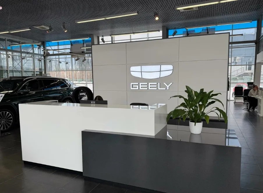 Сатурн-Л Geely