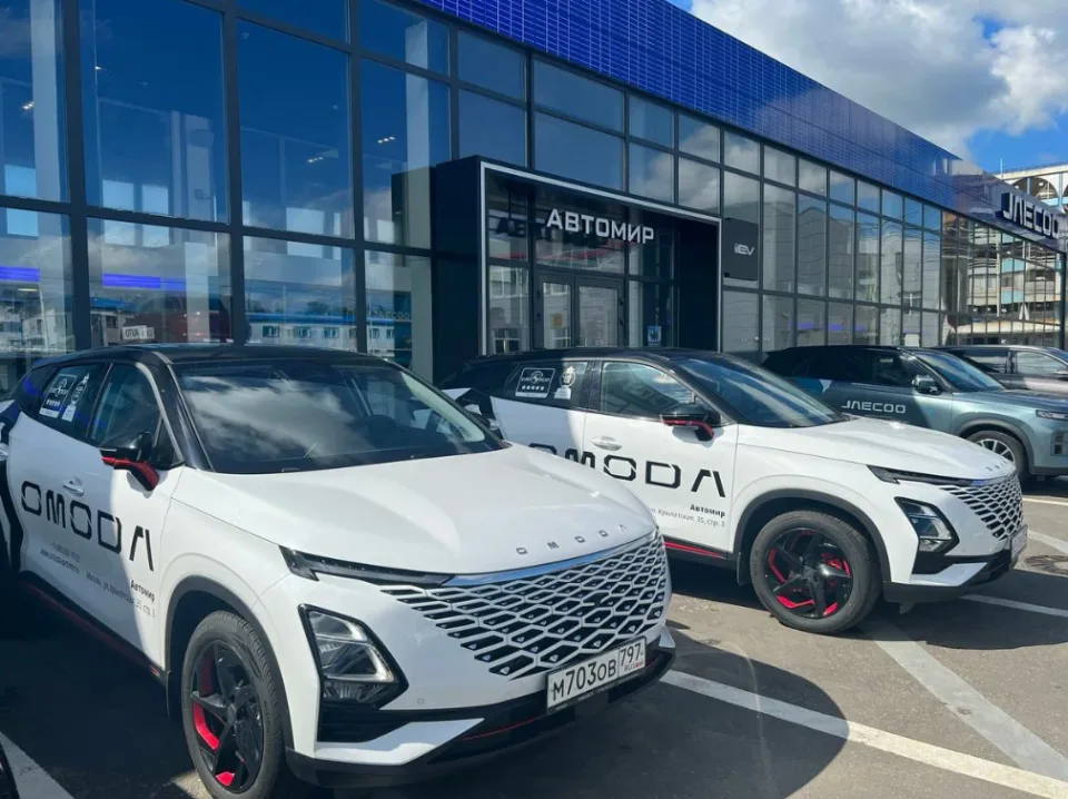 Автомир, Omoda Крылатское
