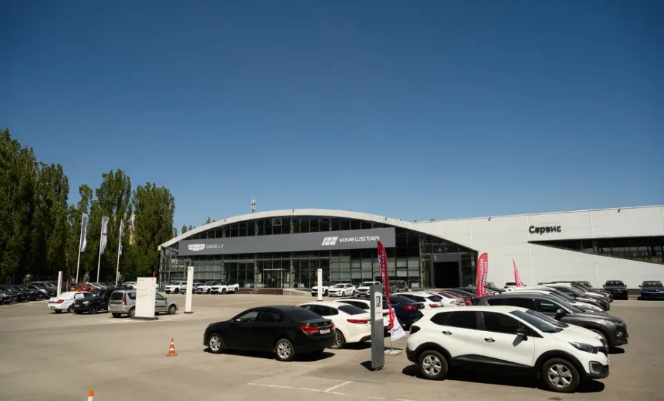 Сатурн-Л Geely