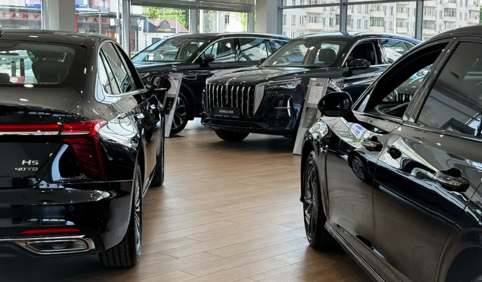 Hongqi Автодом Варшавка