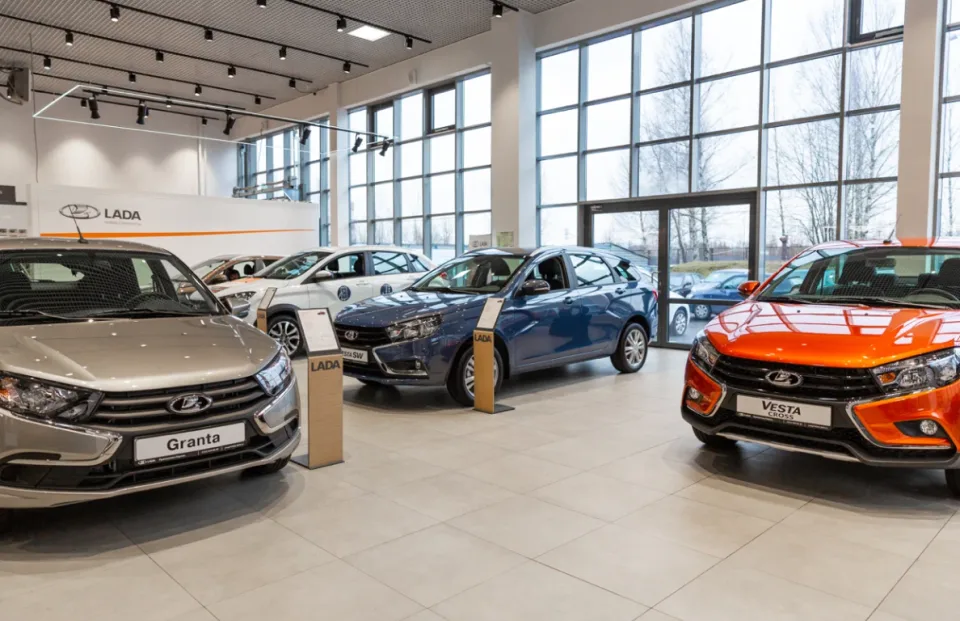 Прагматика Парнас Lada